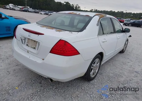 2007 Honda Accord 2.4 Se z USA, uszkodzony, nr VIN 1HGCM56337A098592